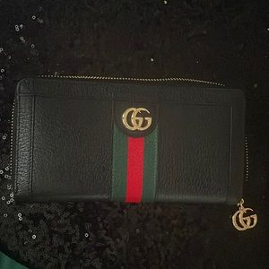 Gucci wallet